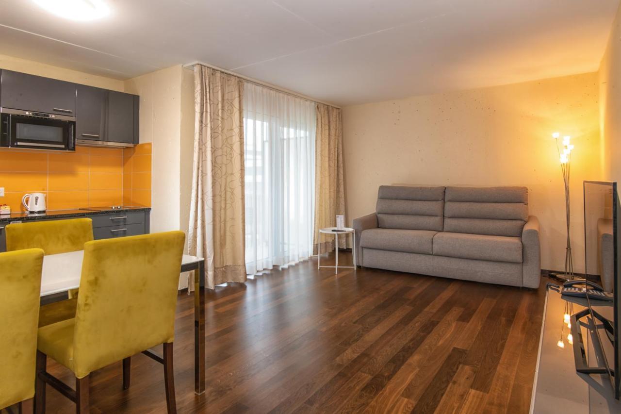 Hotel Residence Loren - Contact & Contactless Check-In Uster Exterior photo